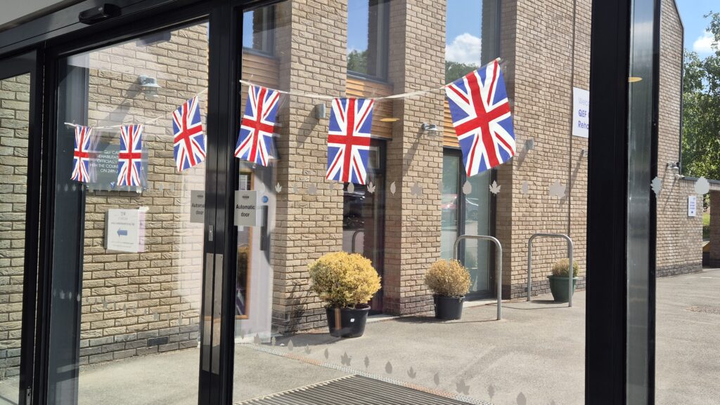 QEF celebrates the 80th anniversary of VE Day 7 20250507 110219 1